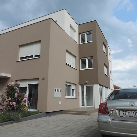 Apartment Tajana Residence زادار المظهر الخارجي الصورة